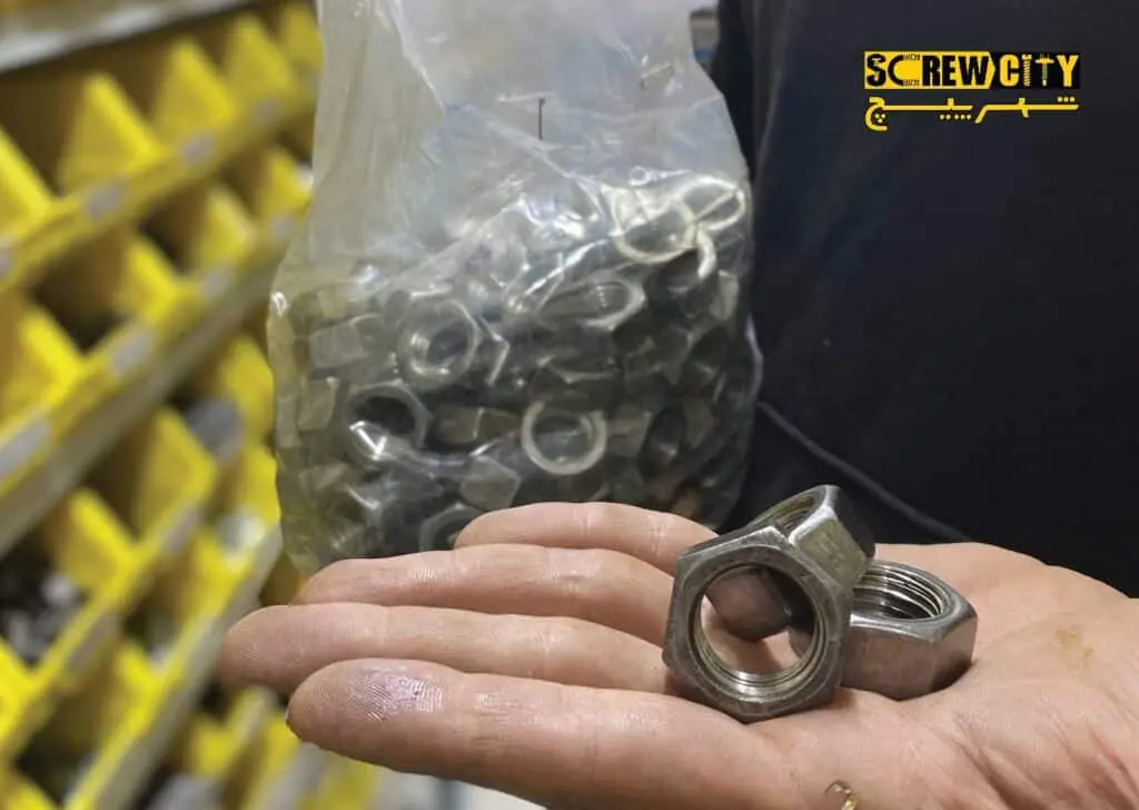 خرید پیچ و مهره کیلویی از فروشگاه شهر پیچ